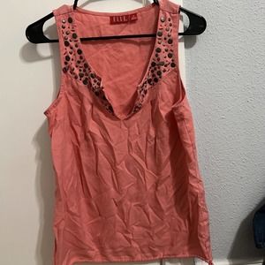 Elle pink top